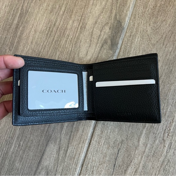 Coach 3 in 1 Wallet with Varsity Stripe - Picture 4 of 8